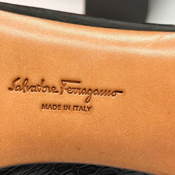 Salvatore Ferragamo Black Croc Leather Block Heel Pump Square Toe Italy Size 7.5 - Picture 6 of 10